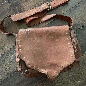 Patricia Nash BERLINO Distressed Leather Cossbody